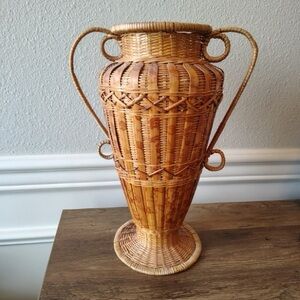 Vtg Wicker Rattan Woven Vase Brown Handles MCM Boho MCM Home Decor 12”
